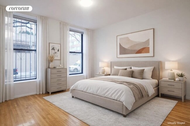 Photo - 306 W 51st St