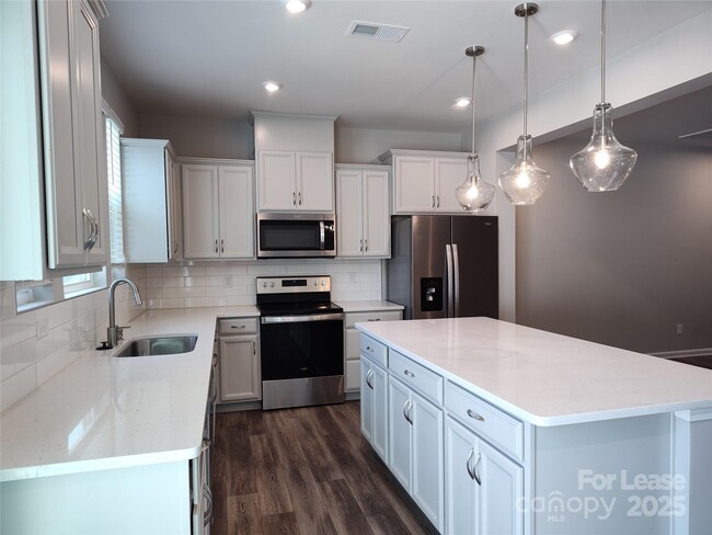 Photo - 8114 Overmeadow Ln