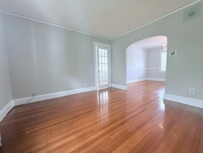 Photo - 1639 Washington St