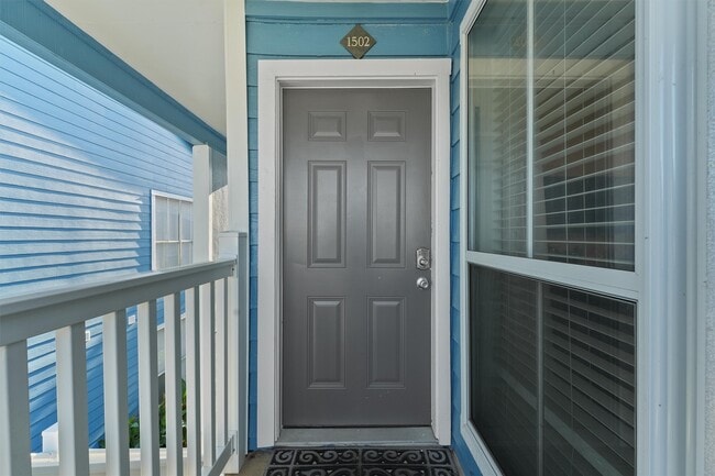 Photo - 3506 Cove View Blvd