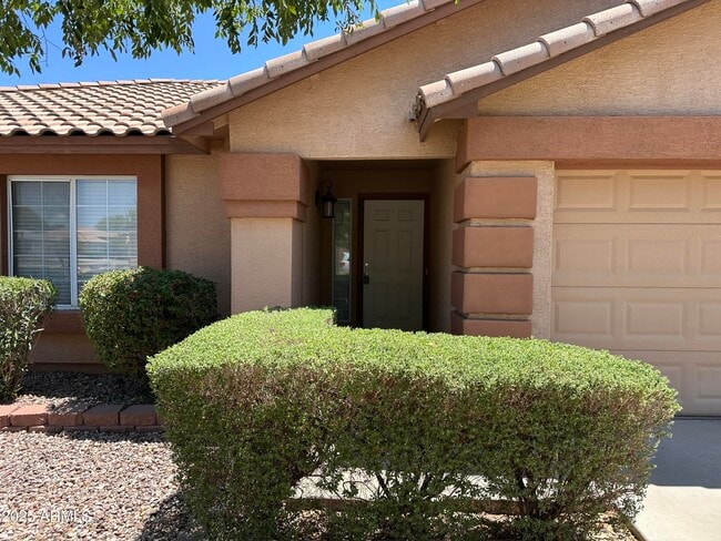 Photo - 2213 S Tucana Ln