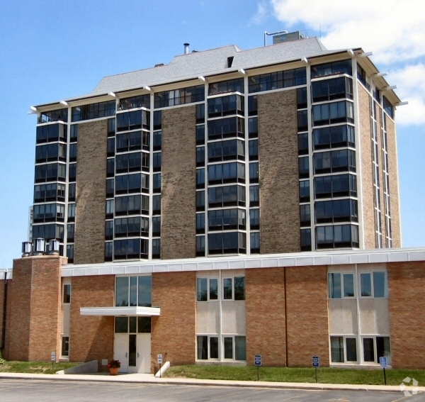 Photo - Rochester Towers Apartments