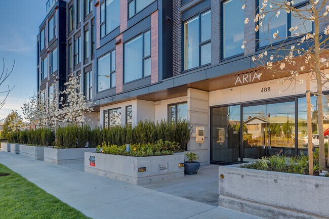 Building Photo - The Aria