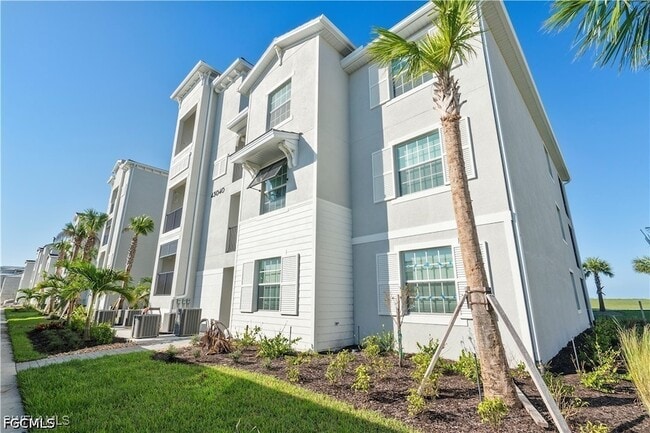 Building Photo - 43993 Boardwalk Loop Unit 1911
