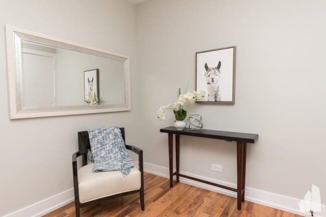 Photo - 0 bedroom in Chicago IL 60657