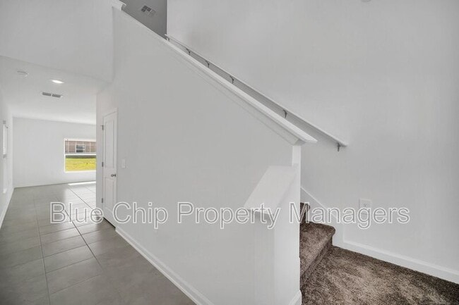 Photo - 1623 Reservoir Pl