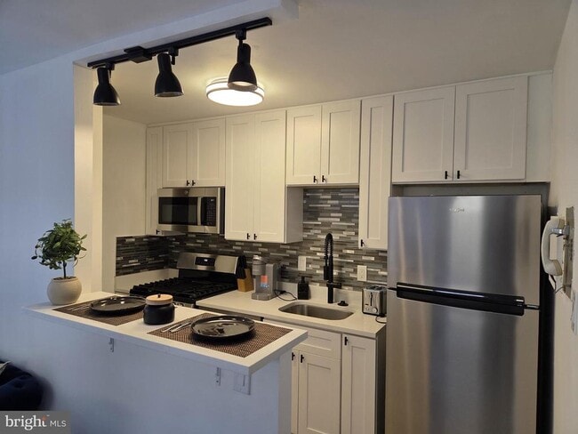 Photo - 1260 21st St NW Unit 210