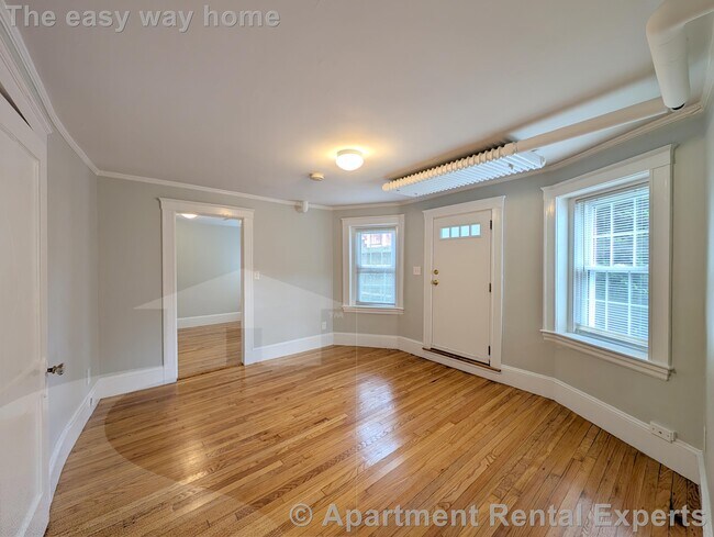 156-158 Summer St Unit #B2