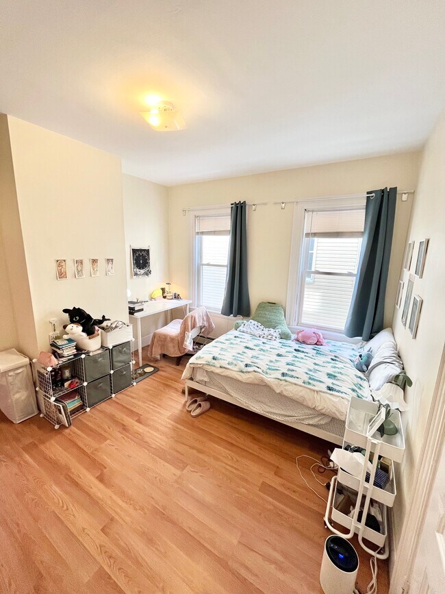 Photo - 103 Calumet St