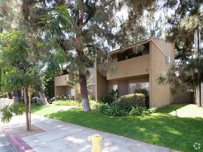 Rosewood Gardens