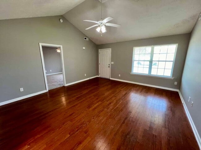 Photo - 3 Bed 2 Bath Brick Ranch *Fenced Backyard* in Christiana