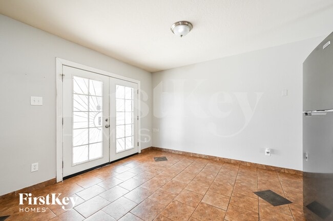 Photo - 15250 N 32nd Dr