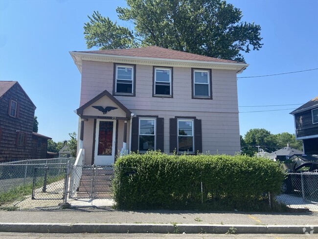 Building Photo - 79 Lenox St Rental