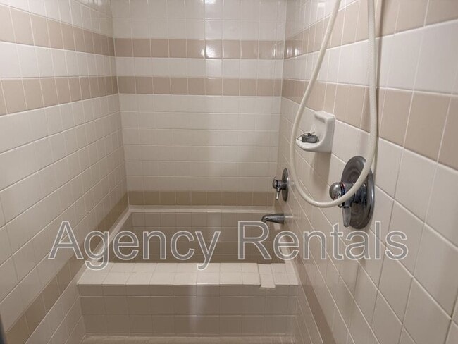 Photo - 2440 Kuhio Ave. Unit Waikiki Park Heights