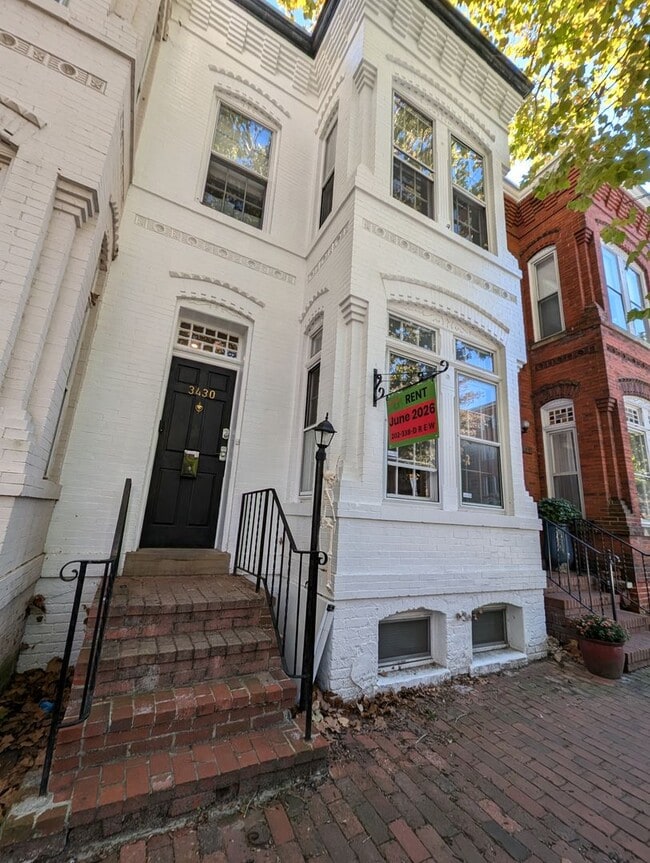 Photo - 3430 P St NW Unit E