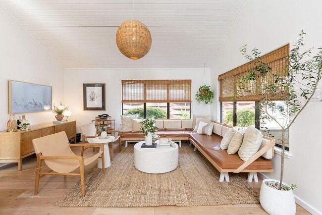 Photo - 1709 Alta Vista Ave