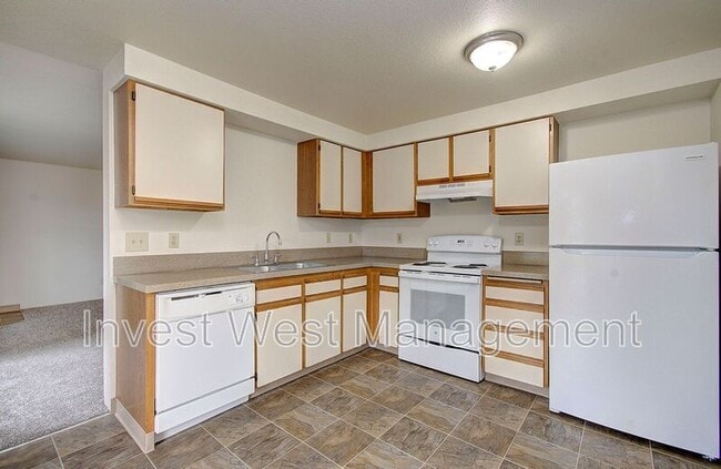 Photo - 1885 Kingsley Rd