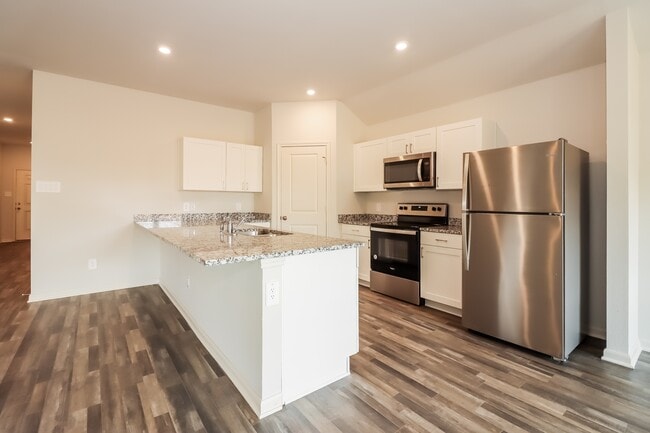 Photo - 5516 Fox Blf Dr