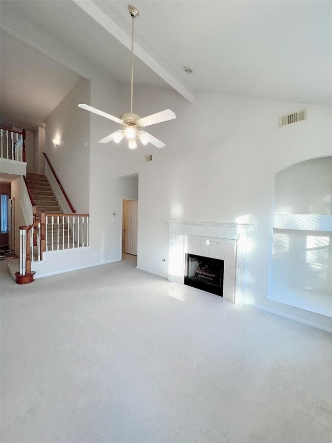 Photo - 815 Featherbrook Ct