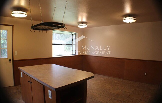 Photo - Freshly Updated 4BR Home w/ Finished Basement, New Appliances & RV/Boat Parking