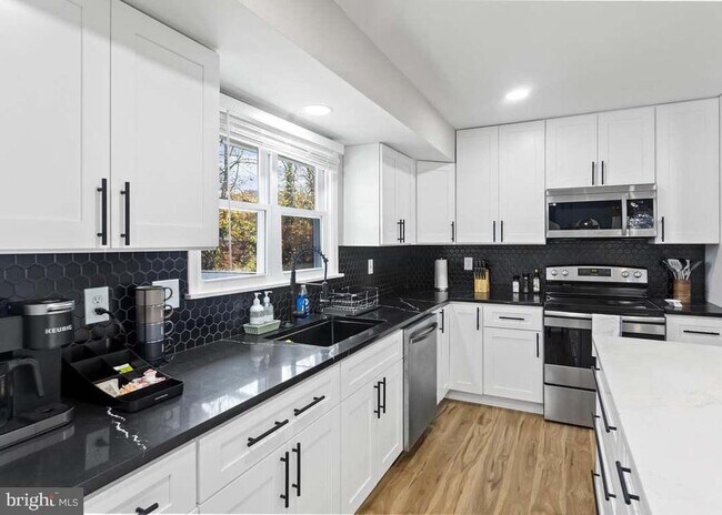 Photo - 4307 San Carlos Dr