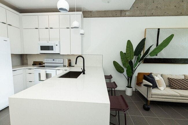 The Lofts on 7th