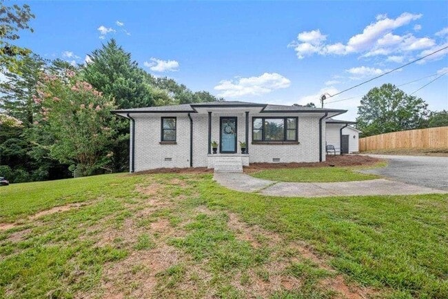 Photo - 2110 Prather Bridge Rd