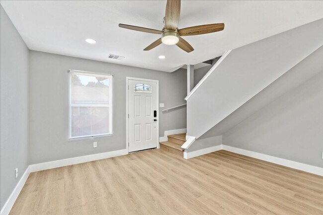 Photo - 3107 E 13th St Unit A