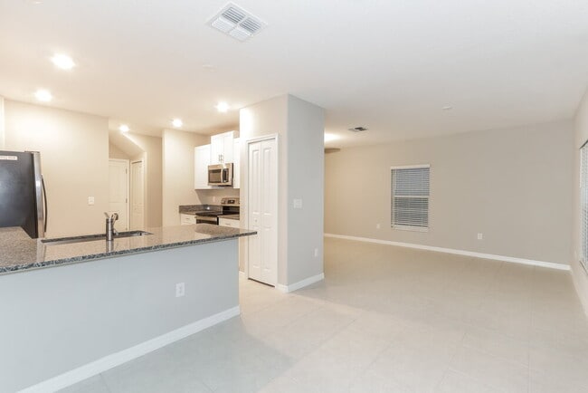 Photo - 7314 Spring Snowflake Ave