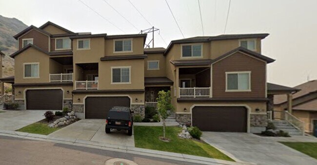 Building Photo - 3 Bed Townhome - Provo Slate Canyon