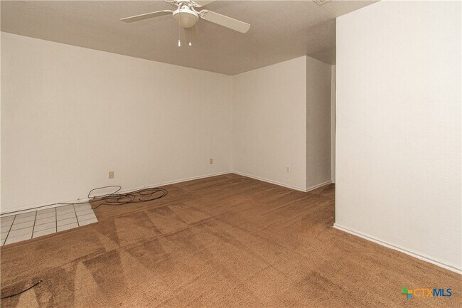 Photo - 1703 Cedarhill Dr Unit B