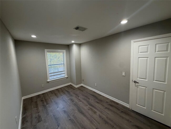 Photo - 2810 Grants Lake Blvd Unidad 1005