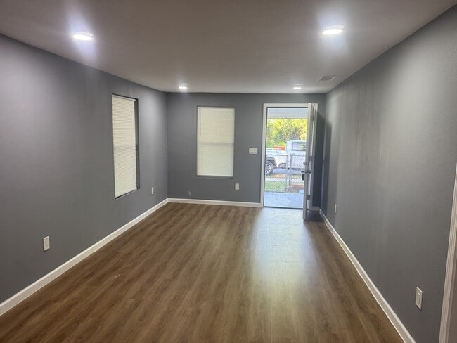 Photo - 2908 N Tarragona St