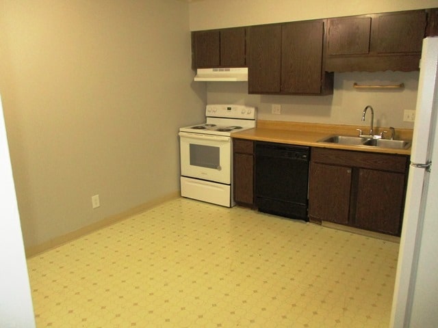 Photo - 1502 Northbrook Dr