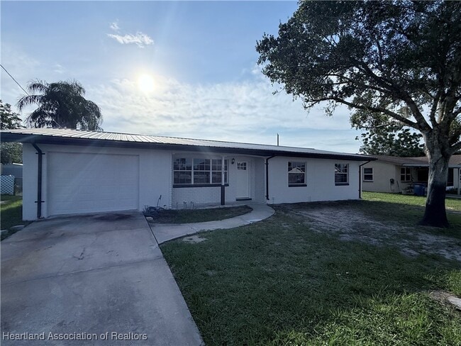 Building Photo - 1629 Lagrange Ave Rental