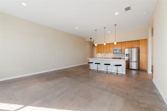 Photo - 507 Sabine St Unit 707