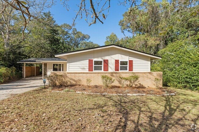 Building Photo - 1807 Ivan Dr Rental