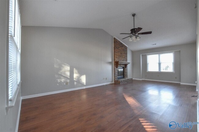 Photo - 122 Lewis Ln