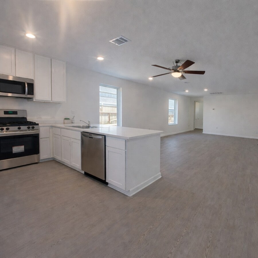 Photo - 1634 Gardenia Grv Ln