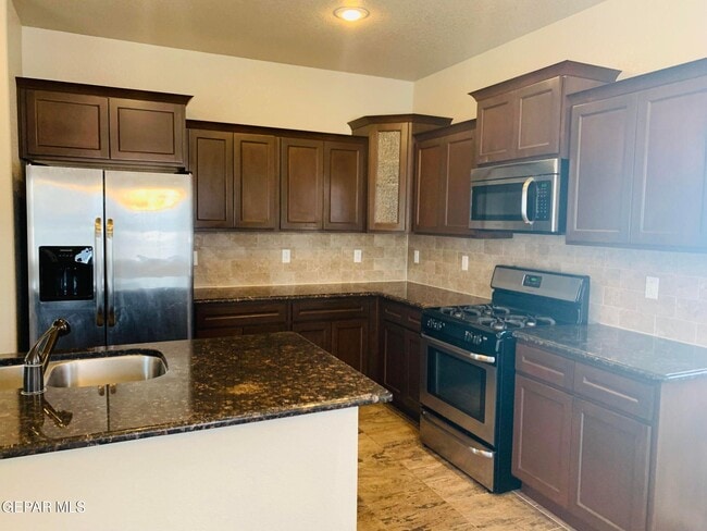 Photo - 3888 Loma Brisa Dr