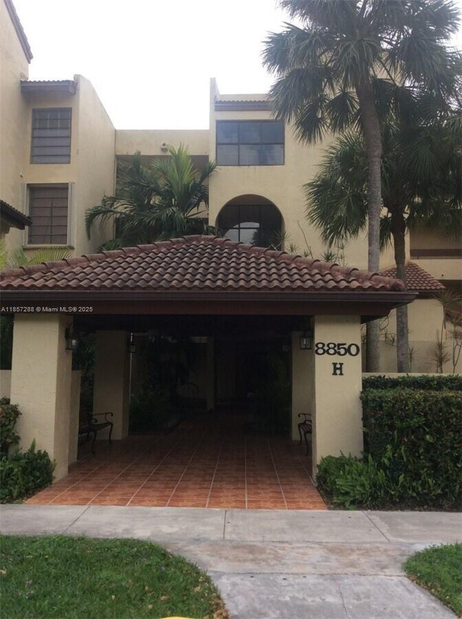 Photo - 8850 SW 123rd Ct Townhome