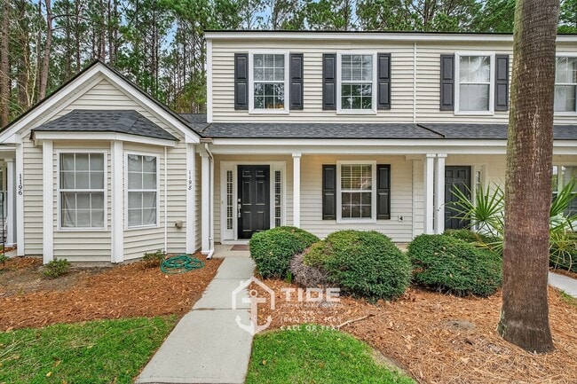 Photo - Townhome Living on Daniel Island