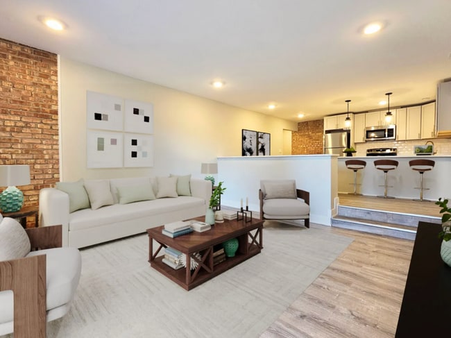 Photo - 1223 N La Salle Dr