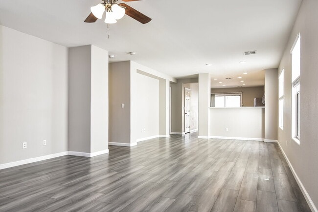 Photo - 7833 Lovely Pine Pl