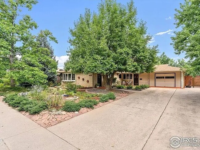 Charming North Boulder Ranch Home with Ope... - Charming North Boulder Ranch Home with Ope...