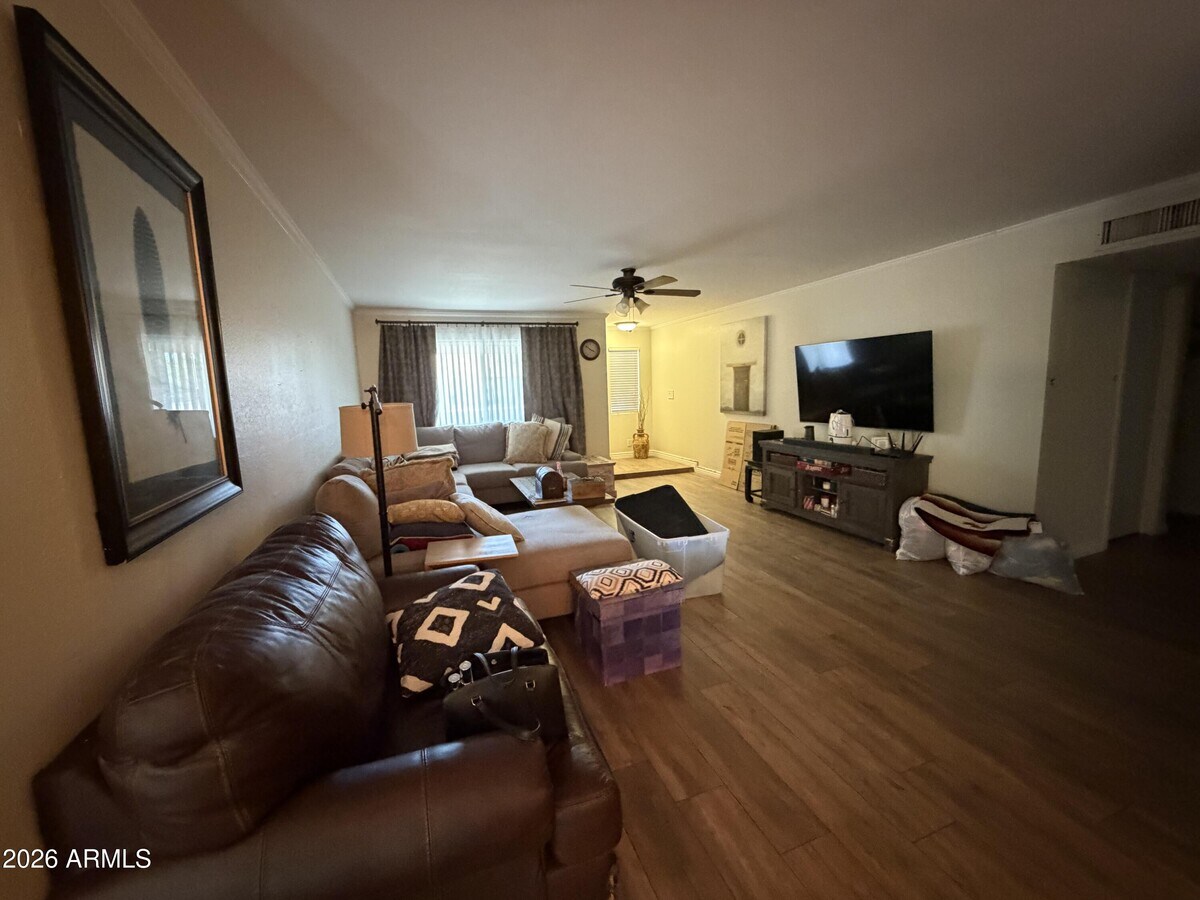 Photo - 514 E Morrow Dr