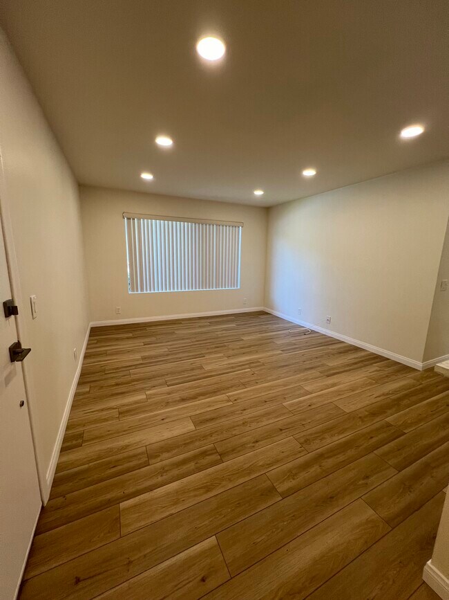 Shepard Place Apartments For Rent in Carpinteria, CA