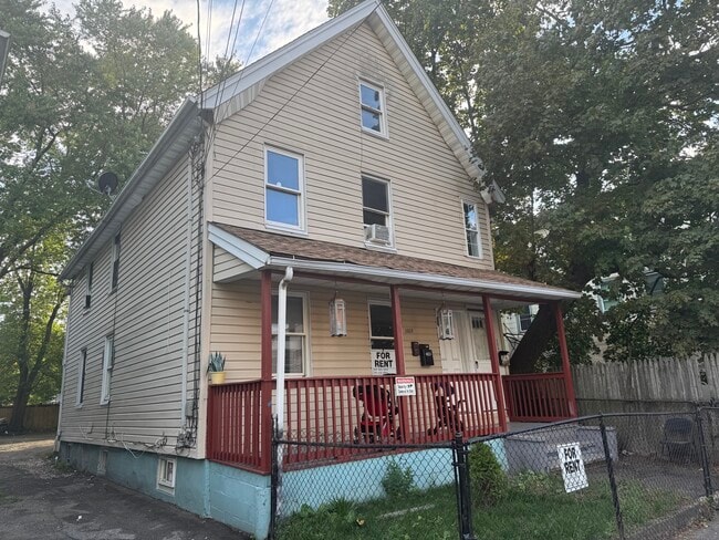 Photo - 1059 Hancock Ave Unit 1st Floor