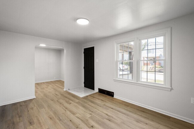 Photo - Stunning 4 Bedroom home in North Versailles available January 15!