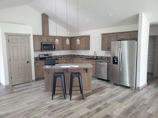 Photo - 1545 SW Kalama Ave Apartamento Unidad 1545